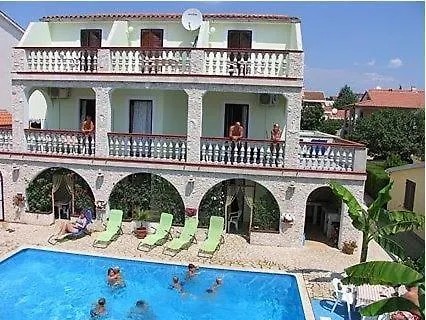 With Terrace, Air Conditioning Guest house Medulin