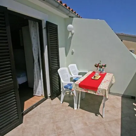 With Terrace, Air Conditioning Guest house Medulin